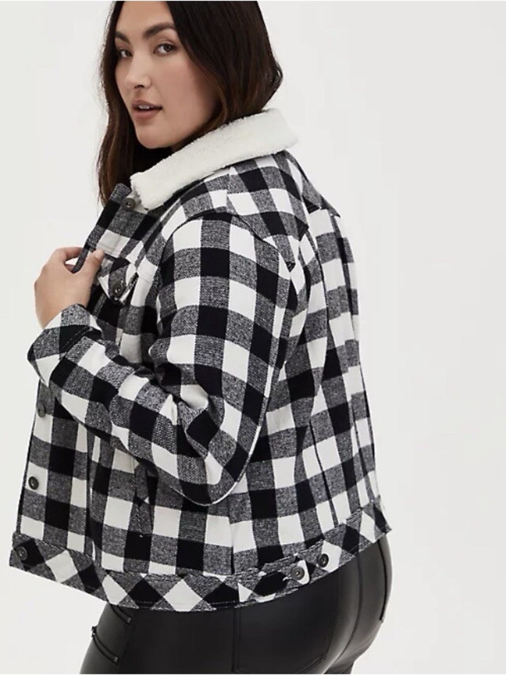 Torrid Black Plaid Brushed Twill & Faux Fur Collar Trucker Jacket Size 0 (Large) - Picture 3 of 12